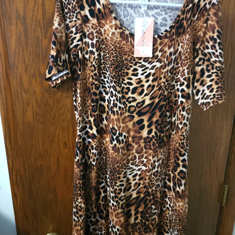 Brand new never worn honey and lace